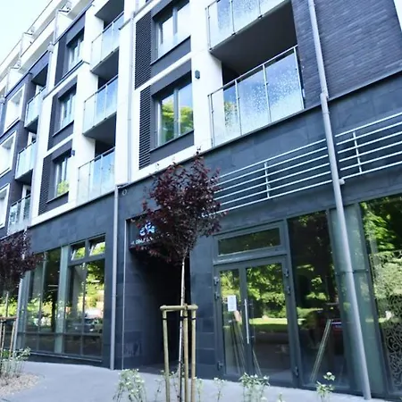 Apartament Nadmorskie Tarasy W Porcie דירה קולובז'ג